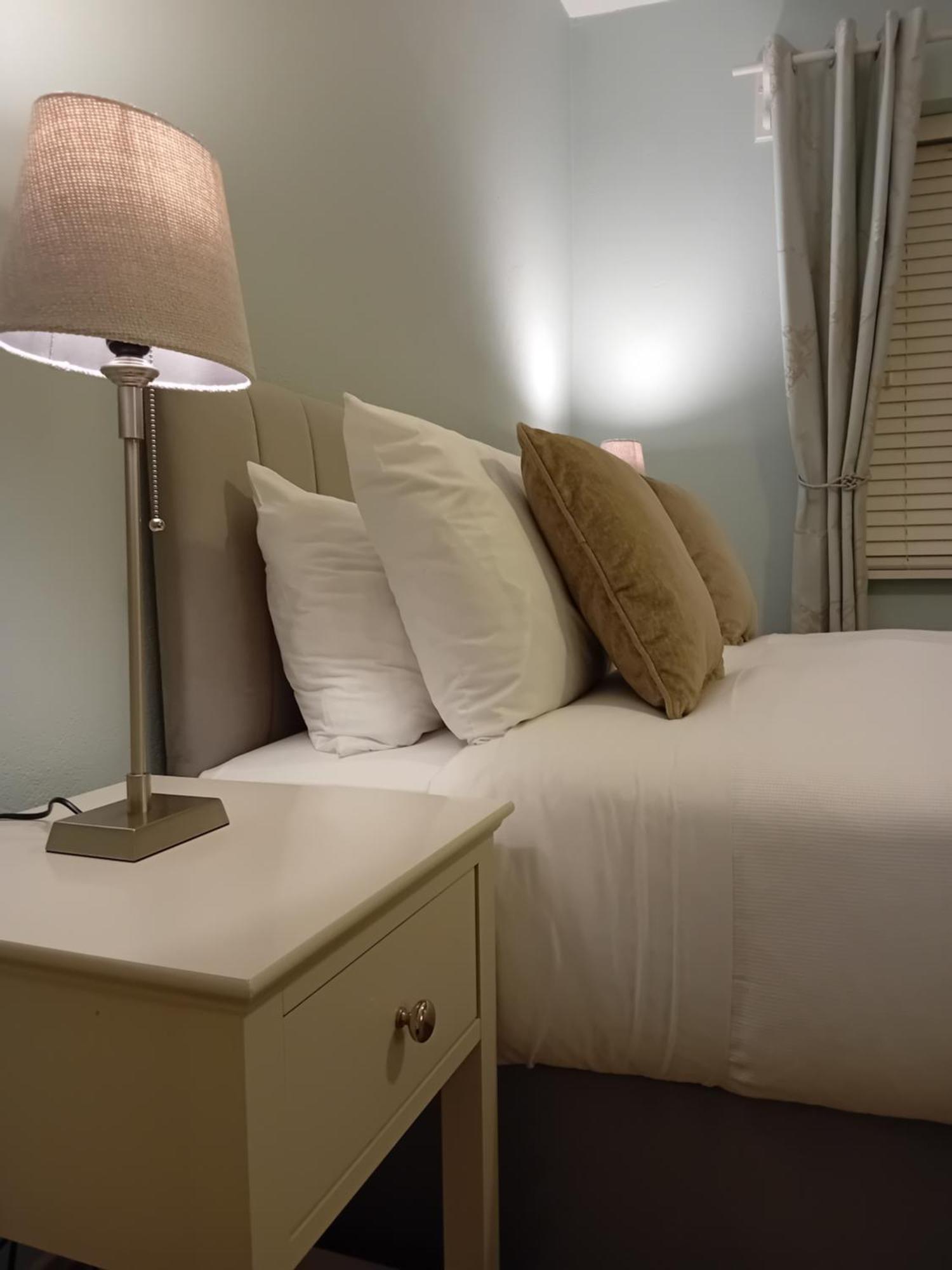 Fairwinds Guest Accommodation Дулін Екстер'єр фото